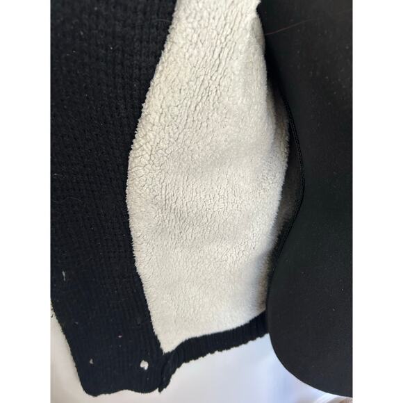 Forever 21 Shawl Sweater Reindeer Button Up Cardigan - Picture 10 of 11